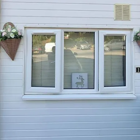Studio Flat, Close To O2 Arena And City Airport London Exterior photo