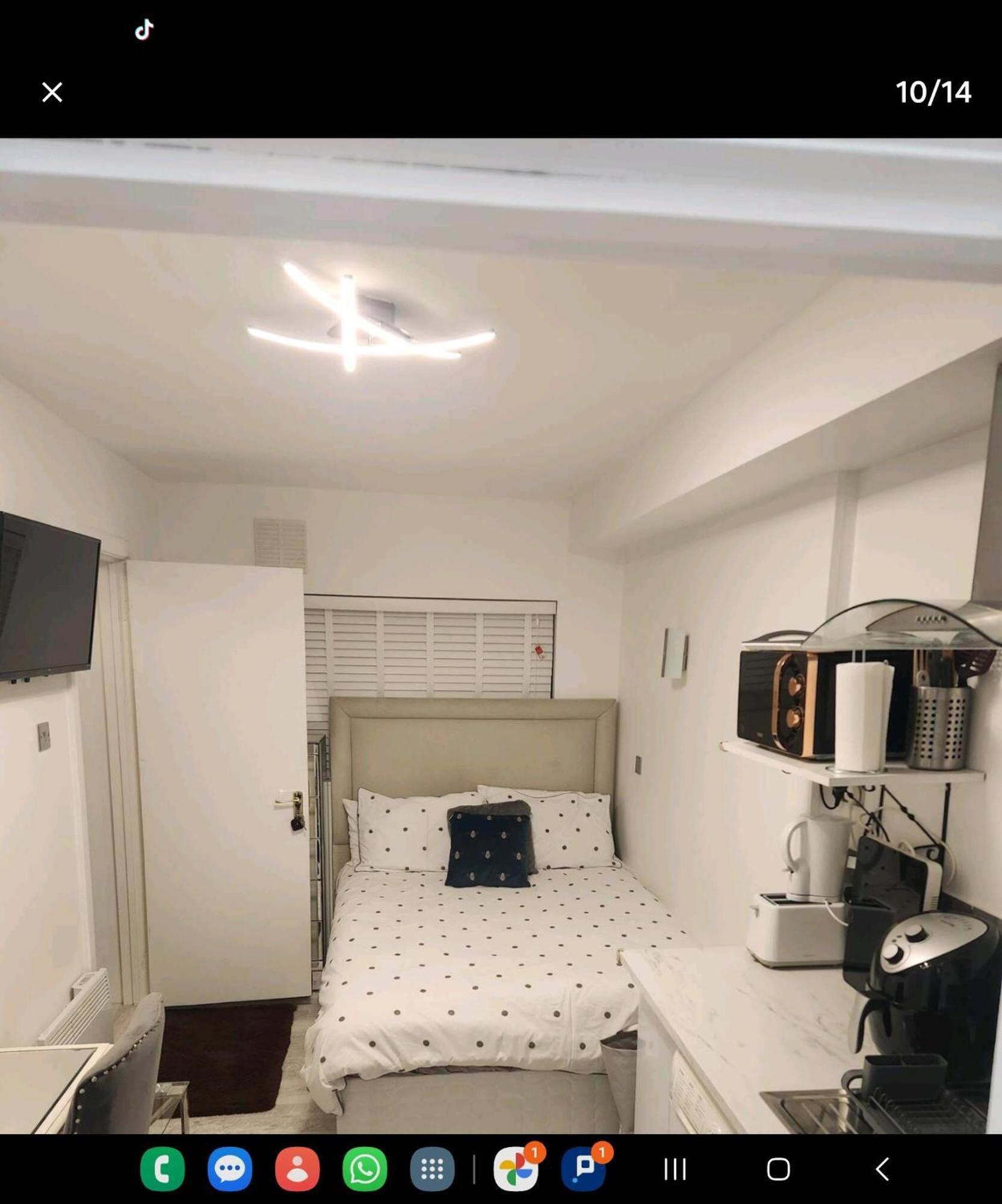 Flat, Close To O2 Arena And Airport Apartment *